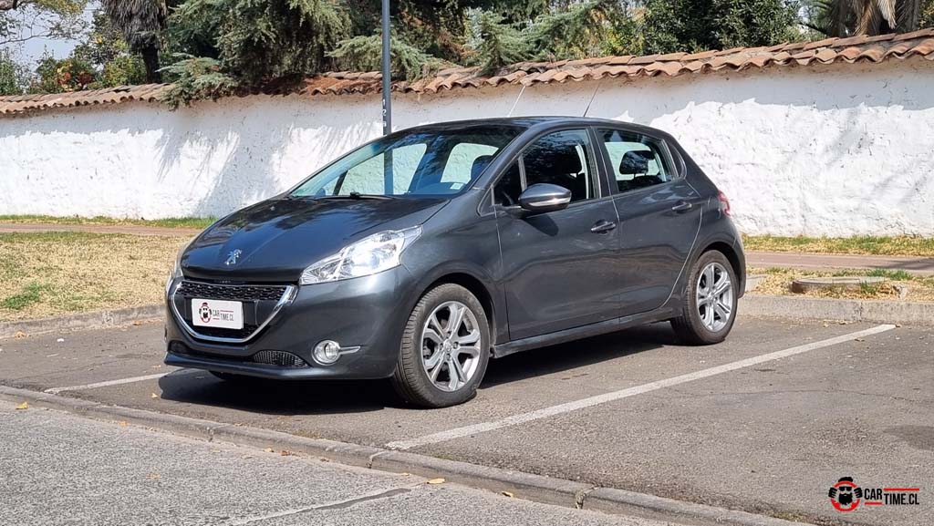 208Peugeot25