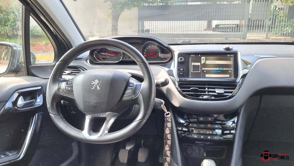 208Peugeot3