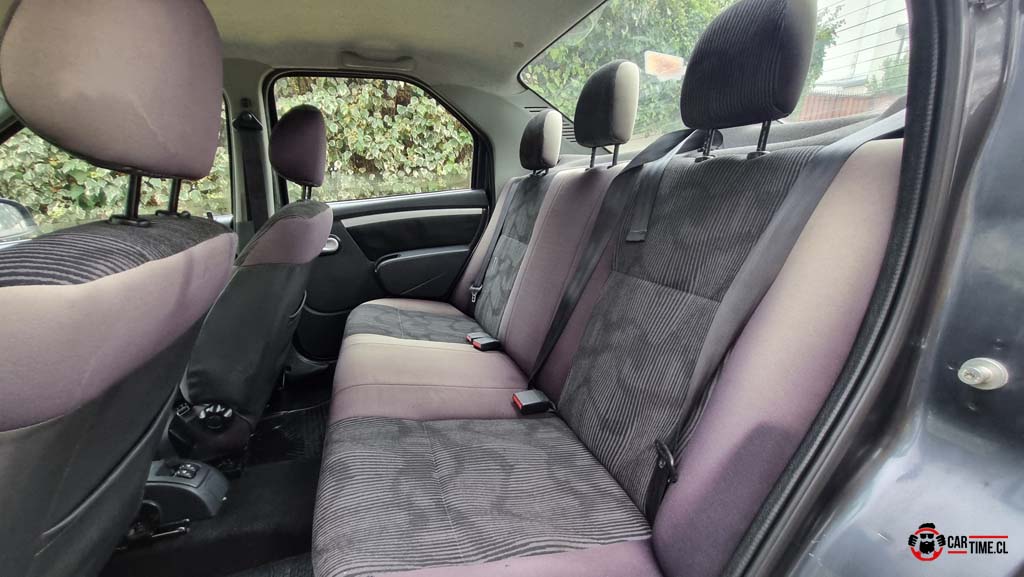 RenaultLogan12