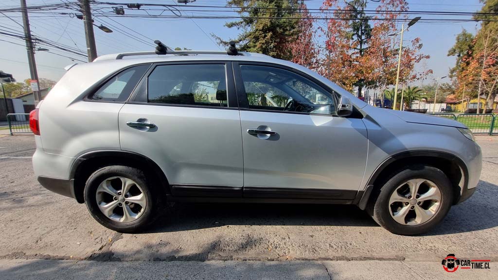 KiaSorento19
