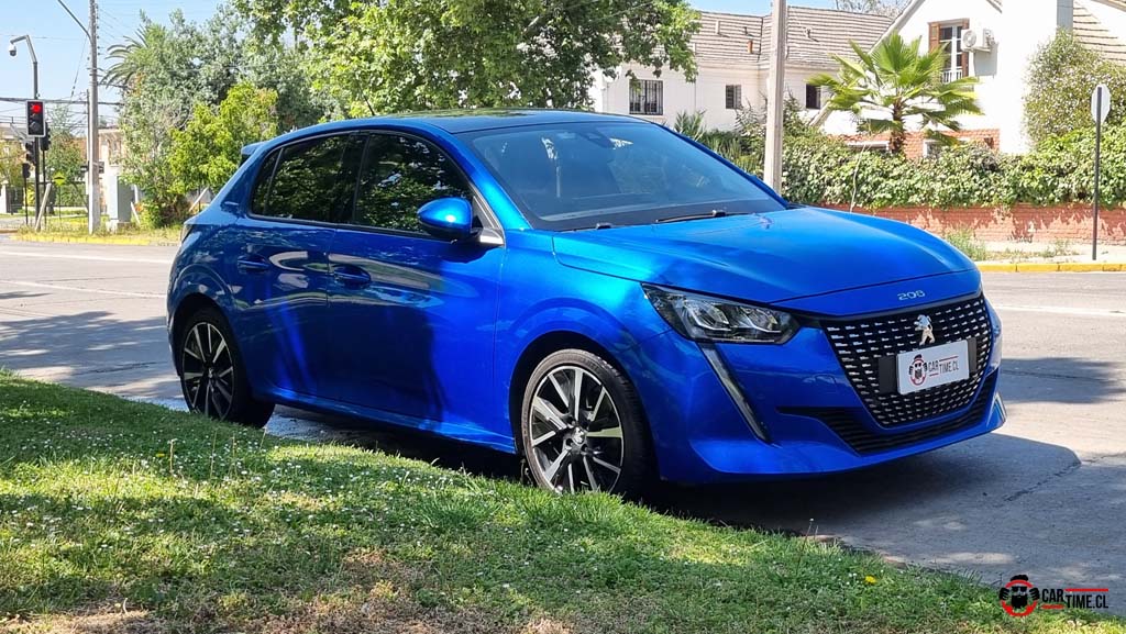 208Peugeot11