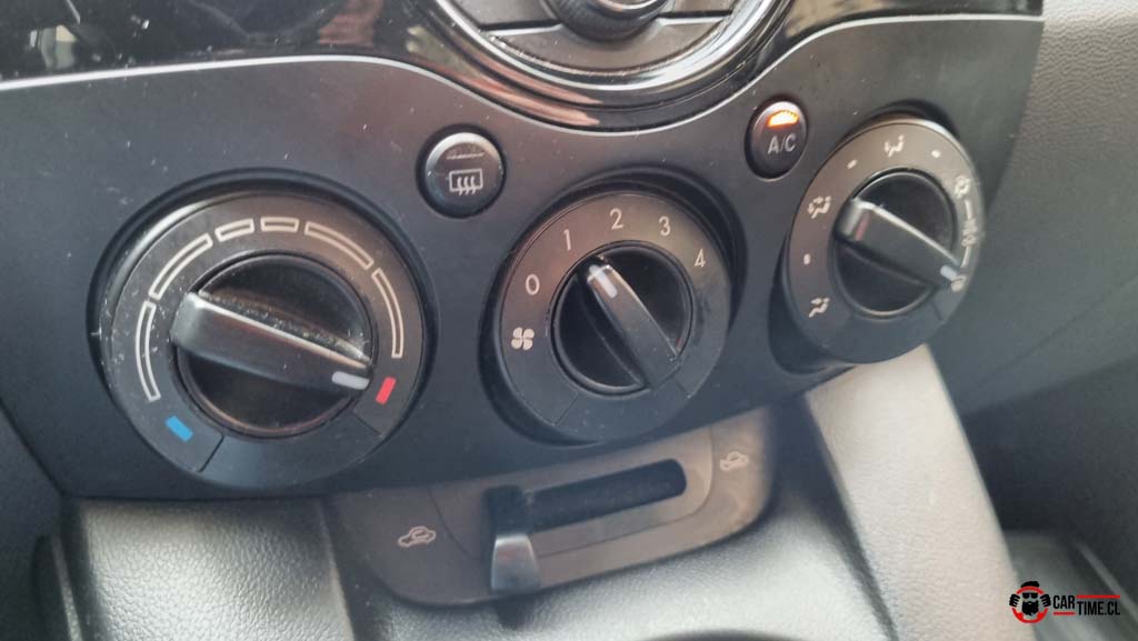 2Mazda3