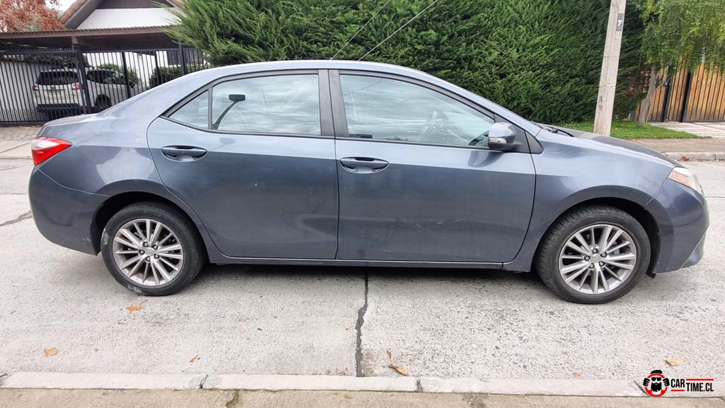 ToyotaCorolla12