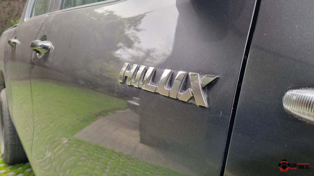 ToyotaHilux13