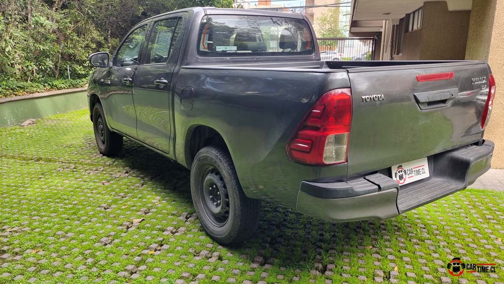 ToyotaHilux17